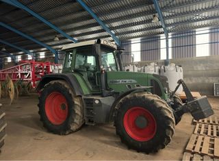 Tractor Fendt 714