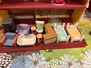 Casita de Bluey + muñecos