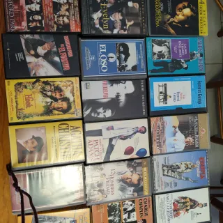21 Películas VHS Variadas