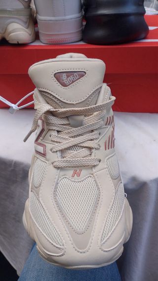 New Balance Beige/Rosa Sneakers tutte lemisuredisp