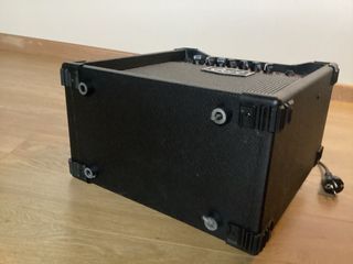 Amplificador Cort MX15R Guitarra Eléctrica