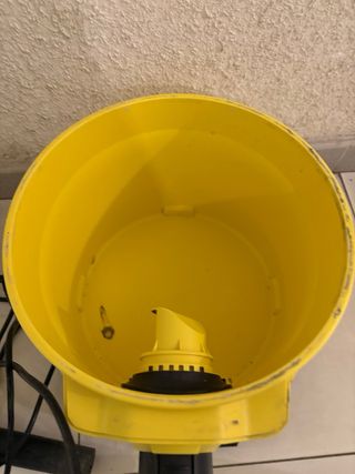 Aspirador Karcher WD 2 Plus