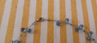 Collana con gocce azzurre e turchesi