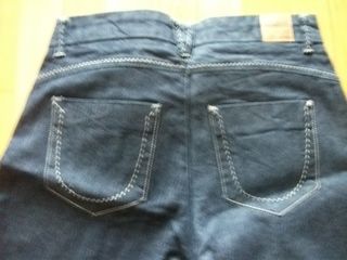 Falda, gorra Desigual, tejanos, jerseys, Tallas L