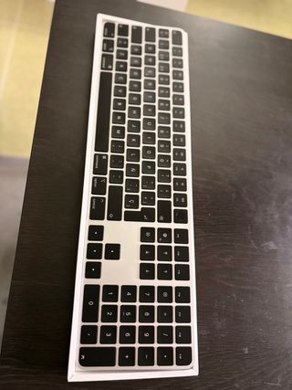 Mac Pro M2 Ultra 20C CPU/60C GPU 64GB RAM 1TB SSD