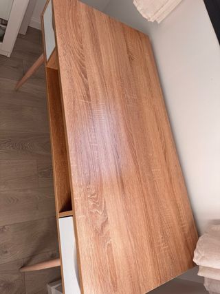 Escritorio madera con cajones
