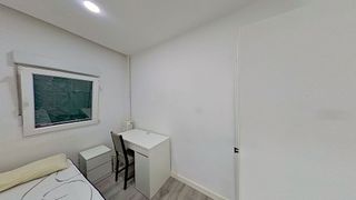Piso en venta en Pacífico en Madrid