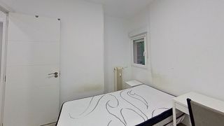 Piso en venta en Pacífico en Madrid