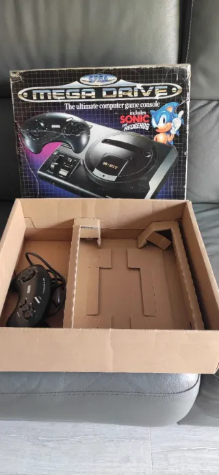 Caja Sega Mega Drive