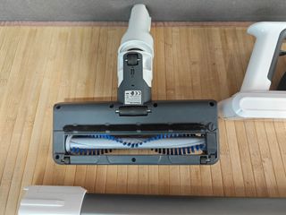 Taurus Ultimate Go - Aspirador escoba sin cable,