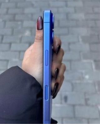 iPhone 16 Azul - Como Nuevo