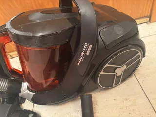 Aspiradora Rowenta sin bolsa