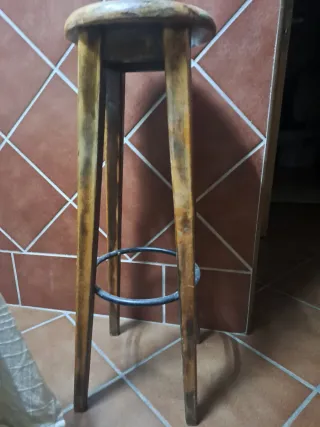 Taburete de madera Haya