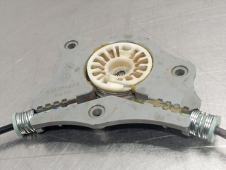 ELEVALUNAS DELANTERO DERECHO KIA STONIC (YBCUV) G