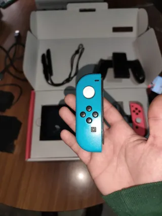 Nintendo Switch Azul y Rojo