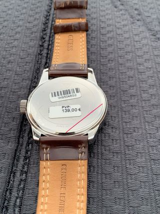 Reloj GUESS Caballero Esfera Chocolate-Pila nueva