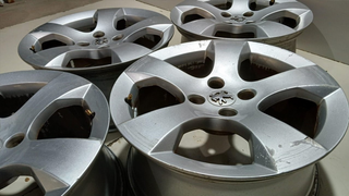 JUEGO LLANTAS PEUGEOT 3008 9H05 R17