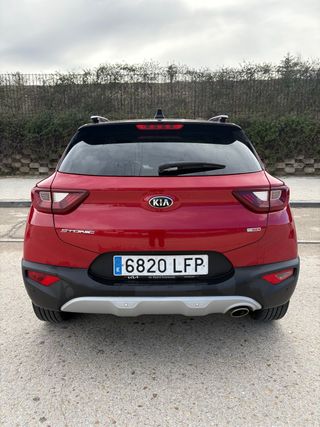 KIA Stonic 1.4 *pocos km*