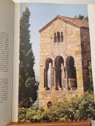 Los Beatos de Liébana y el Arte Mozárabe. Stierlin