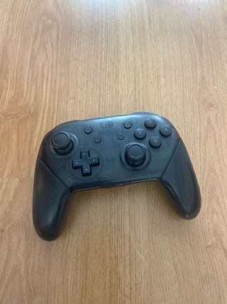 Nintendo Switch con 3 juegos