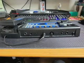 Korg AX100G Pedalera Multiefectos Guitarra