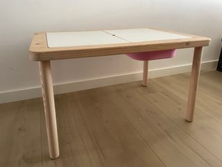 Mesa infantil Ikea madera y blanco