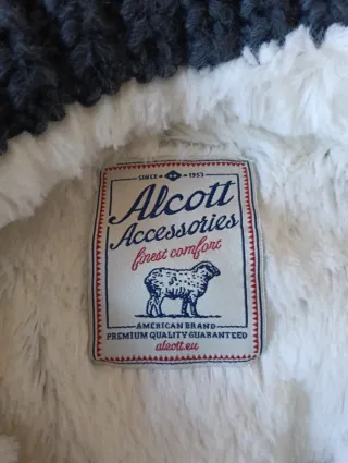 Scaldacollo in lana grigia