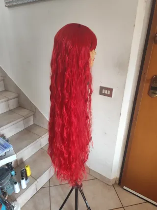 Parrucca lunga rossa 100 cm