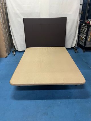 Base Tapizada + Colchón Visco 135x190