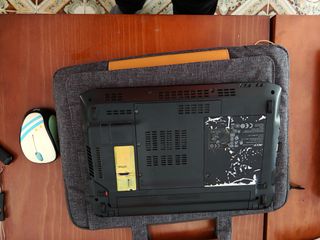 Portátil Acer Ferrari One Edición Coleccionista