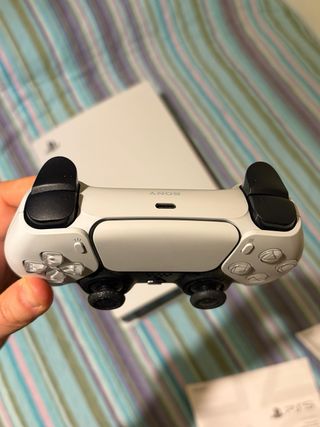 PlayStation 5 con lettore disco (PS5)