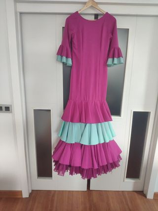 Traje de flamenca para niña, adolescente