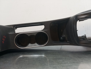 APOYABRAZOS CENTRAL FORD FIESTA (CNN) SFJD