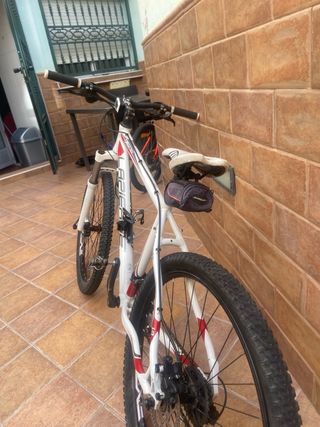 Bicicleta Lapierre Technic 400 XCR