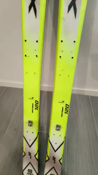 Salomon MAX JR 120 Esquís