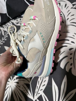 Zapatillas Victoria Beige y Rosa