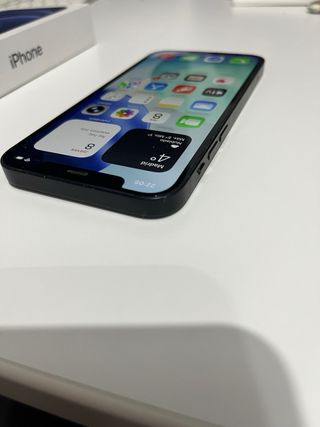 iPhone 12 Negro