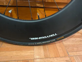 Ruedas de carbono perfil alto Tokiowheel Epic