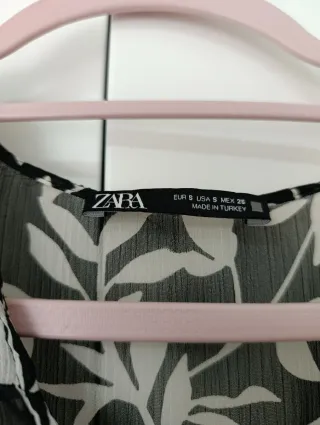Blusa Zara Estampada Flores