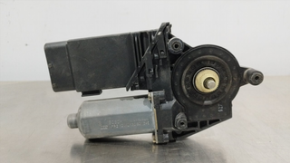 MOTOR ELEVALUNAS DELANTERO IZQUIERDO VOLKSWAGEN P
