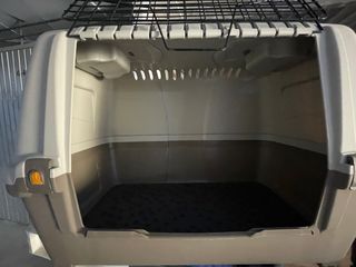 Transportín para mascotas beige y marrón