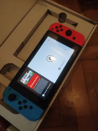 Nintendo Switch Azul/Naranja Casi Nuevo