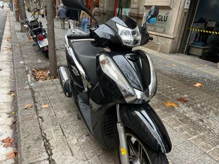 Honda SH 300 ABS 2019 - 26.300km - 2019
