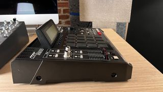 Akai MPC 2500 128Mb RAM JJOS XL HDD