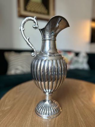 Jarra antigua alpaca plateada estilo clásico