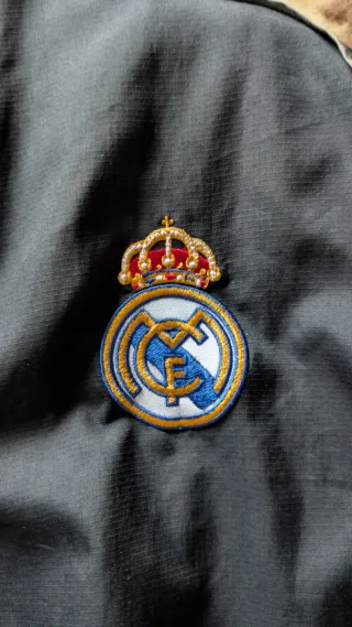 Chaqueta Real Madrid Negra Talla L