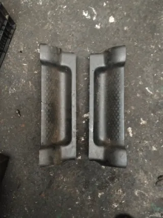Tapa huecos  asiento delanteros Trafic (x2)