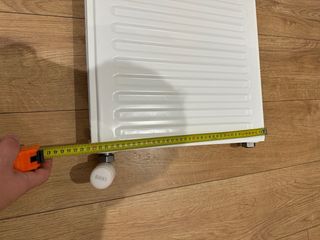 Radiador agua 40x40cm blanco