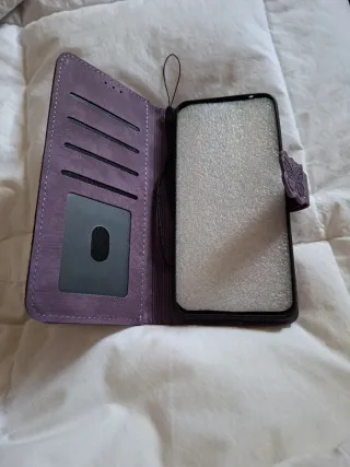 Funda móvil OPPO A57s Mariposas Moradas