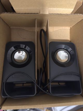 Altavoces Logitech PC Negros